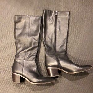 Franco Sarto Tall Black Leather zip Boots Size 8.5